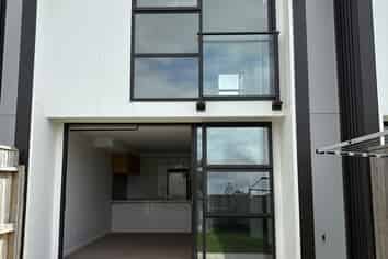 2/21 Tireti Road, Titahi Bay