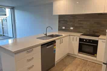 2/21 Tireti Road, Titahi Bay