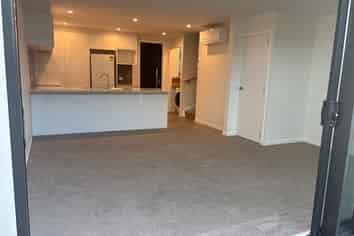 2/21 Tireti Road, Titahi Bay