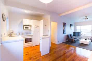 2-63 Selwyn Ave, Mission Bay