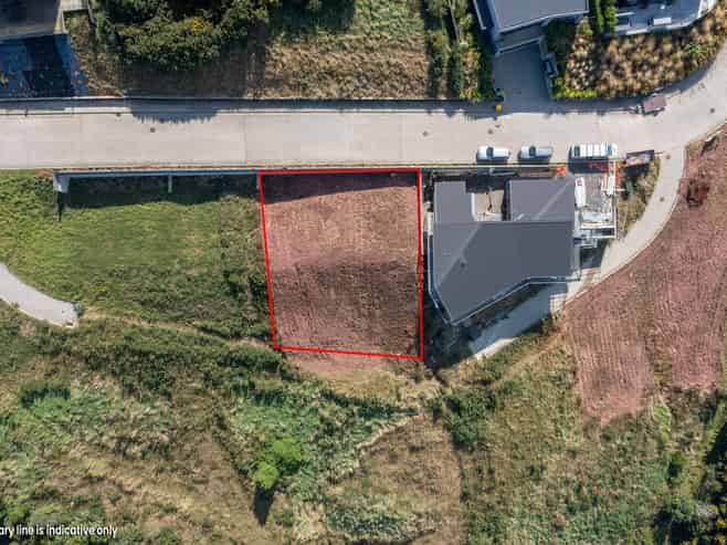 10 & 18 Camden Grove, Maia