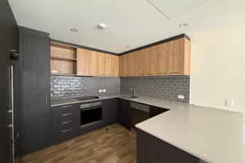 201/98 Gorge Road, Queenstown Central