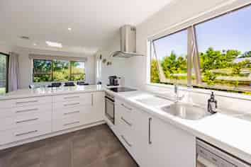 16B Reservoir Road, Waipukurau