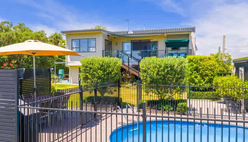 16B Reservoir Road, Waipukurau