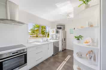 16B Reservoir Road, Waipukurau