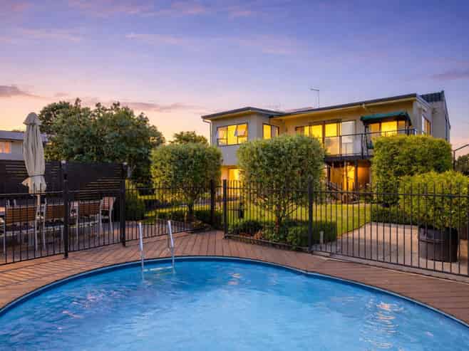 16B Reservoir Road, Waipukurau