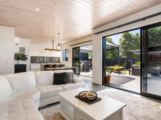 204B Casement Road, Whangamata