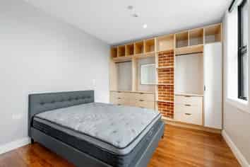 82B Main Street, Gore