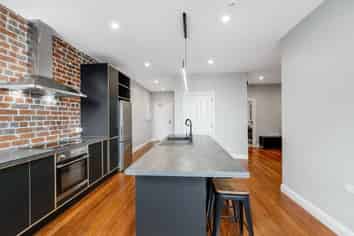 82B Main Street, Gore