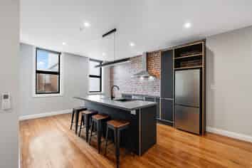 82B Main Street, Gore