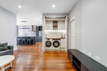 82B Main Street, Gore