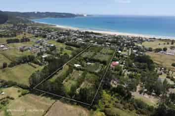 142 Takahe Road/ 2 Kaka St, Ahipara