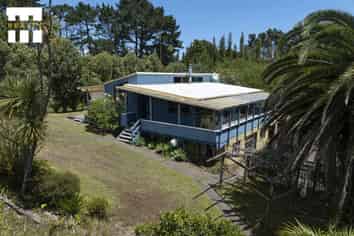 142 Takahe Road/ 2 Kaka Street, Ahipara
