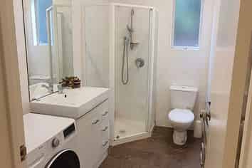 34 Vinewood Drive, Albany