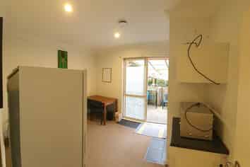 34 Vinewood Drive, Albany