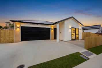 12 & 14 Furlough Road, Opaheke