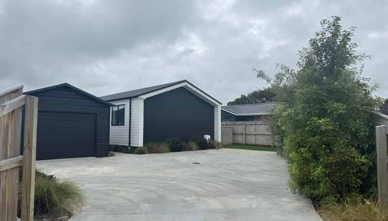 34 Walton Street, Bulls