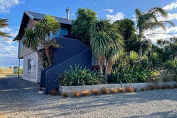 Manawatu / Whanganui - Address withheld