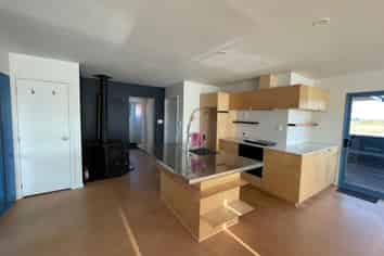 Manawatu / Whanganui - Address withheld