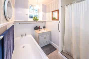 328 Jeffersons Line, Marton