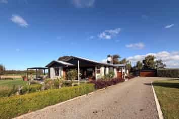 74 Somersal Lane, Marton