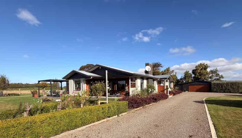 74 Somersal Lane, Marton