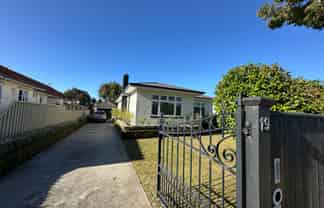 19 Guy Avenue, Takaro