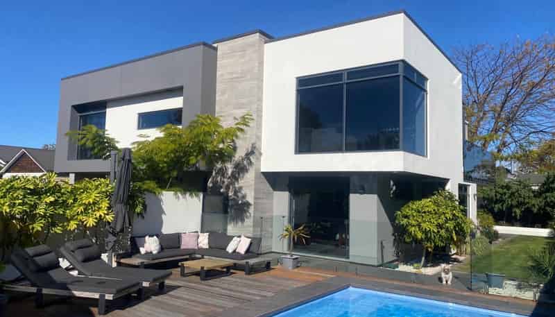 7 Urunga Avenue, Strowan