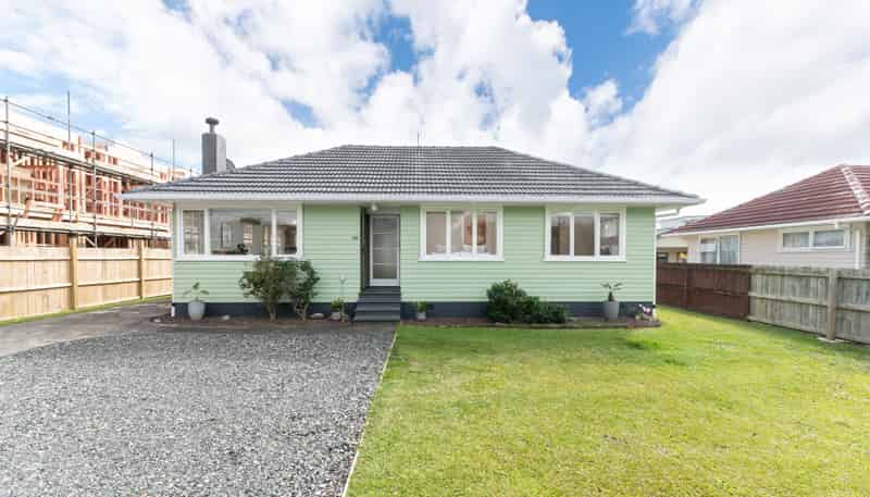23A Hereford Street, Te Atatu Peninsula