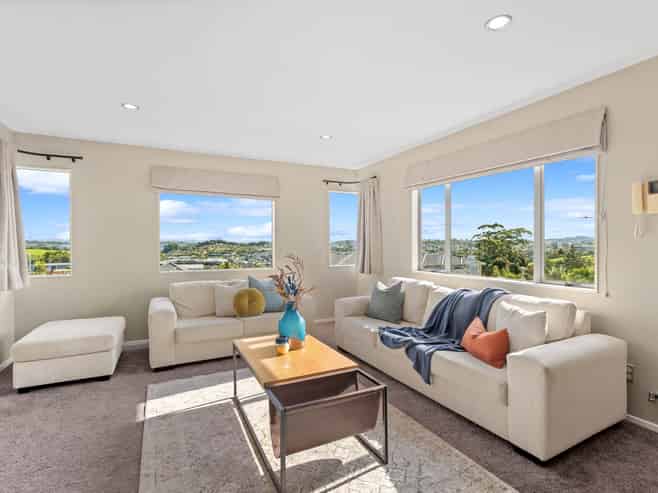 47a Ballymore Drive, Pinehill