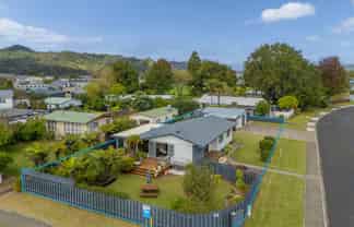 26 South Highway East, Whitianga