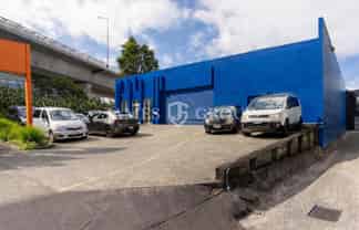 RARE NEWMARKET CORNER SITE WITH PROFILE | 22 PARKS