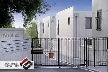 AC/8 Farnham Street, Parnell