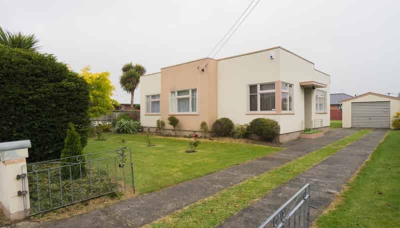 11 Mortlake Street , Islington