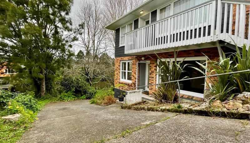 4/ Great North Road, Point Chevalier