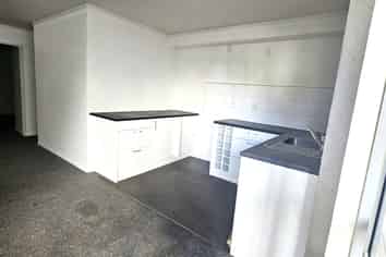 1/4 Dallan place, Albany