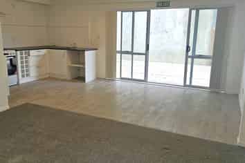 1/4 Dallan place, Albany