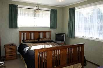 33 Juniper Road, Sunnynook