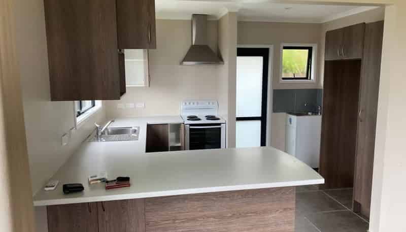 8A Chetwode Grove, Newlands