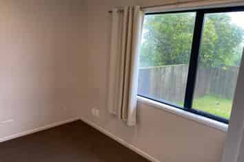 8A Chetwode Grove, Newlands