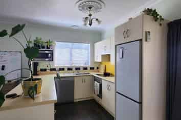 143 Ngamotu Road, Spotswood