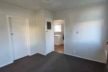 B/1 McKenzie Terrace, Carterton