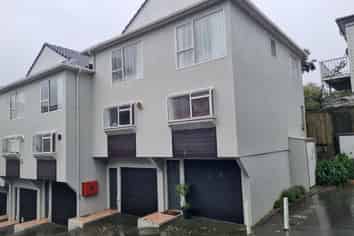 18/20 Thompson Street, Mount Cook