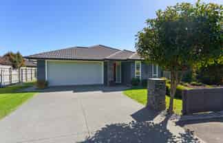 63 Waipunahau Road, Waikanae