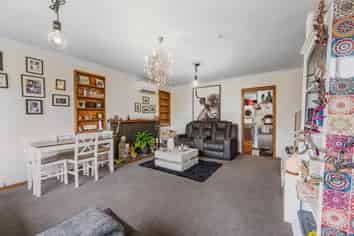 4/245 Kennedy Rd, Onekawa