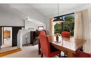 27 Wychwood Crescent, Springfield