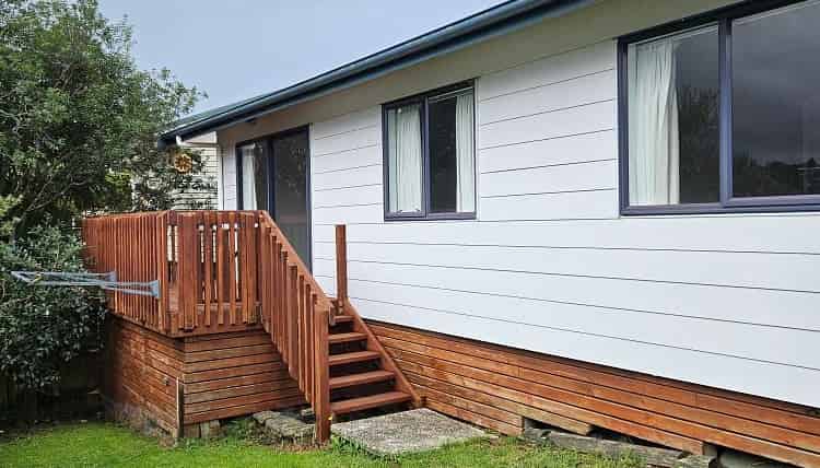 14 Dolbear Street, Titirangi