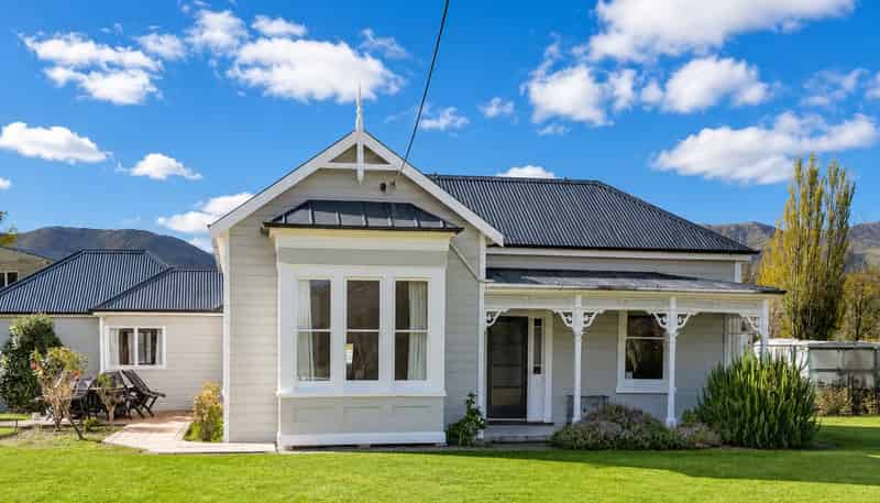 5584 Kurow-Duntroon Road, KUROW