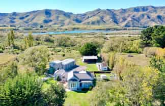 5584 Kurow-Duntroon Road, KUROW