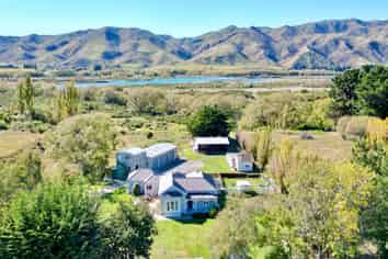5584 Kurow-Duntroon Road, KUROW